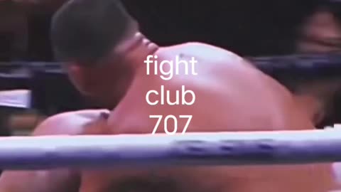 Nate diaz chokimg jake in the last round