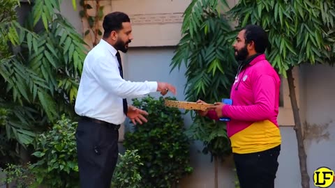 Prank surprised money with delivery boy