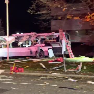 Several Injured in Massachusetts Bus Crash