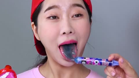 NIK-L-NIP Wax Bottle Candy DONA Mukbang