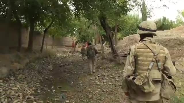 Actual Video - Marines fight Taliban in Afghanistan's Kajaki district