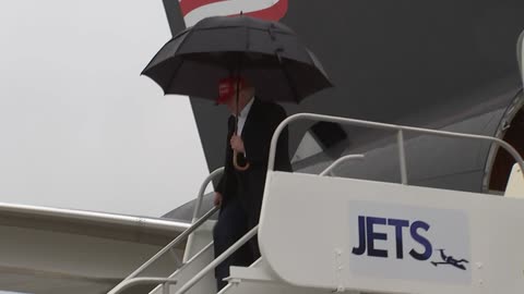 Former Pres. Trump arrived in East Palestine, Ohio today amid ongoing environmental disaster