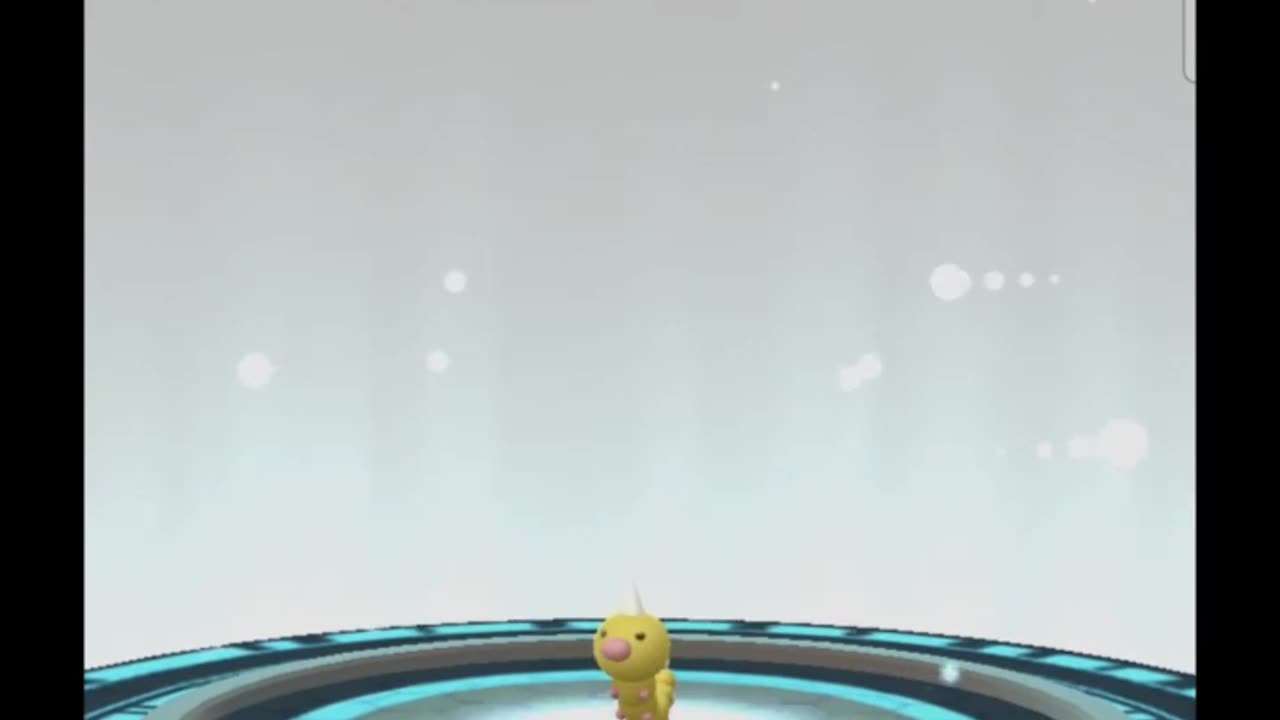 Pokémon GO-Evolving Shiny Weedle