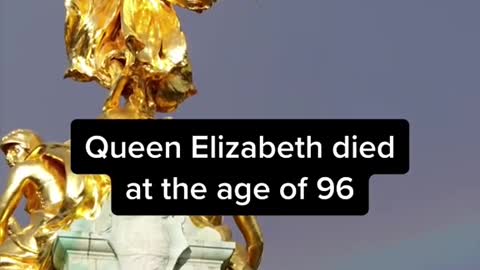 A rainbow appeared over Buckingham Palace ahead of the announcement of Queen Elizabeth Il's death