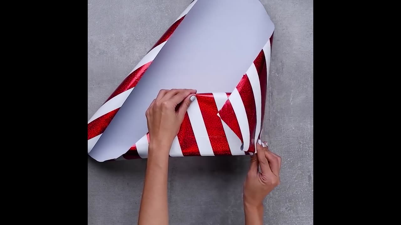 15 Amazing Gift Wrapping Hacks to Try This Holiday Season