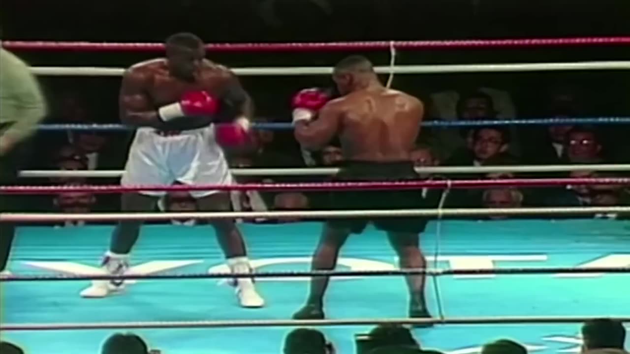 Mike Tyson (USA) vs James "Buster" Douglas (USA) | KNOCKOUT, Boxing Fight Highlights