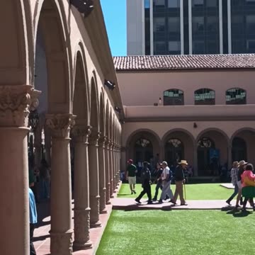 VISITING THE HISTORIC PIMA COUNTY COURTYARD!