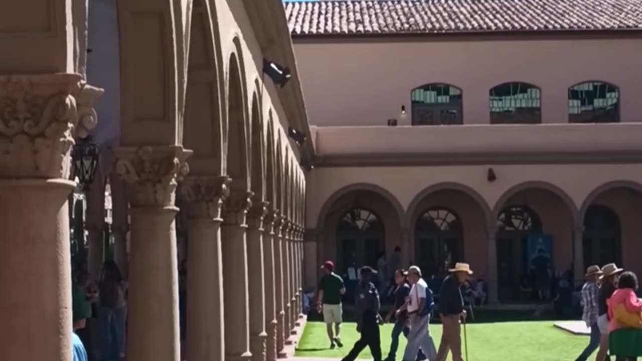 VISITING THE HISTORIC PIMA COUNTY COURTYARD!