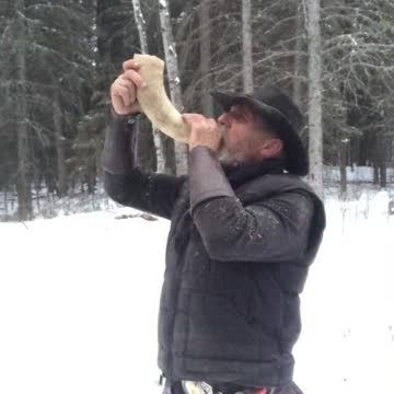 True Canadian Cowboy: Shits Coming🔥
