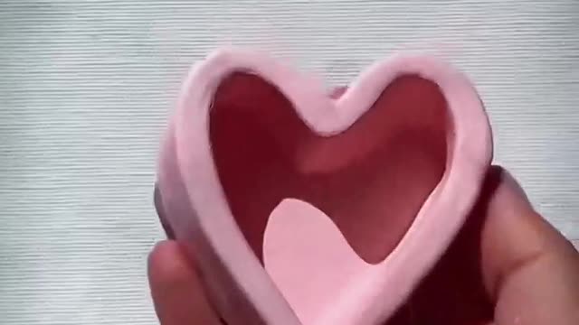 Would you make this Cute DIY Heart Dish with Crockd