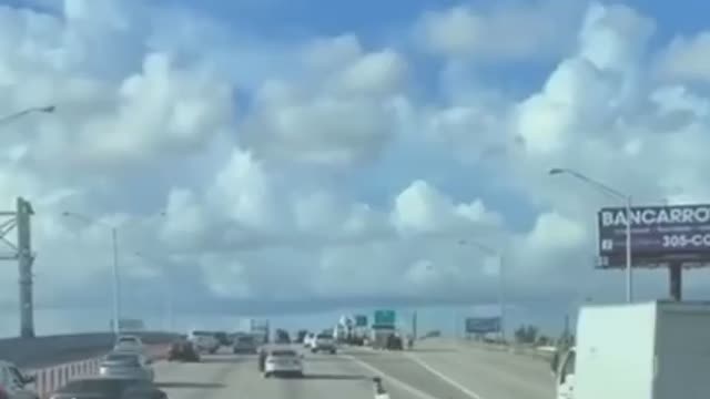 🤼
