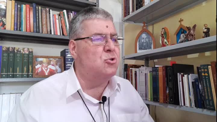 FINALMENTE PADRE ENFRENTA FRANCISCO