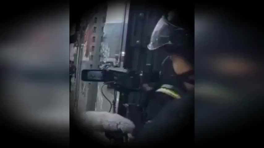 Government agents in BRUSSEL protests