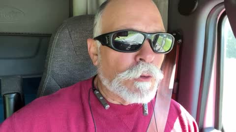 LGBT-/+ verses LGBTTRUMPMONKEYS