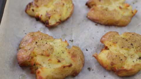 Crispy Smashed Potatoes Recipe