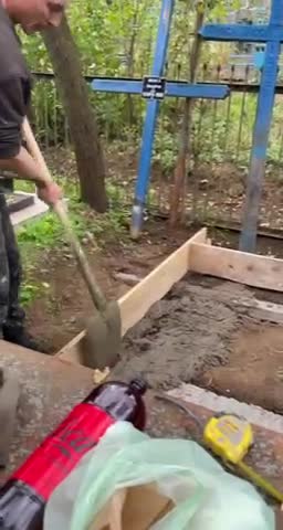 Amintiri, dor și lacrimi