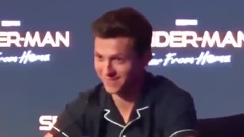 Tom holland saying spoiler !! Jack