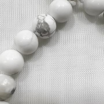 Handmade Unique 6”~10” Adjustable Bracelet with Howlite, Tibetan Beads