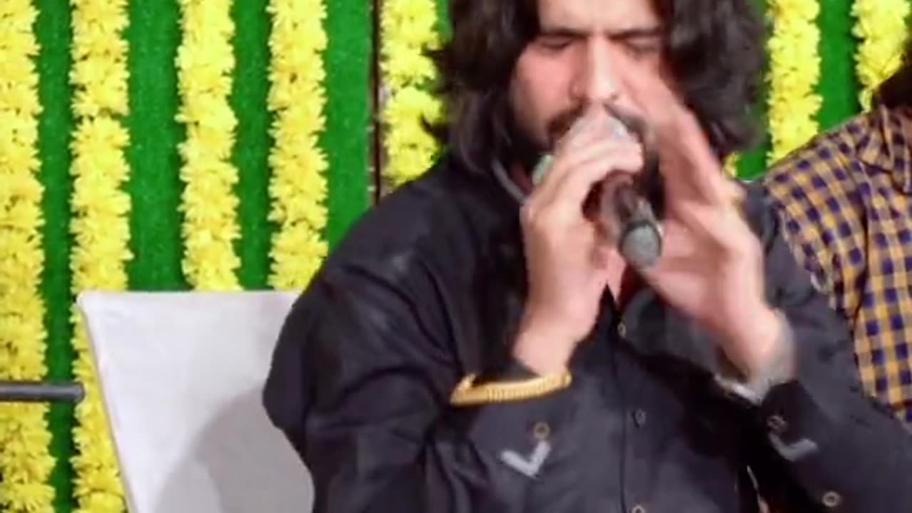 Zeeshan Khan Rokhri video