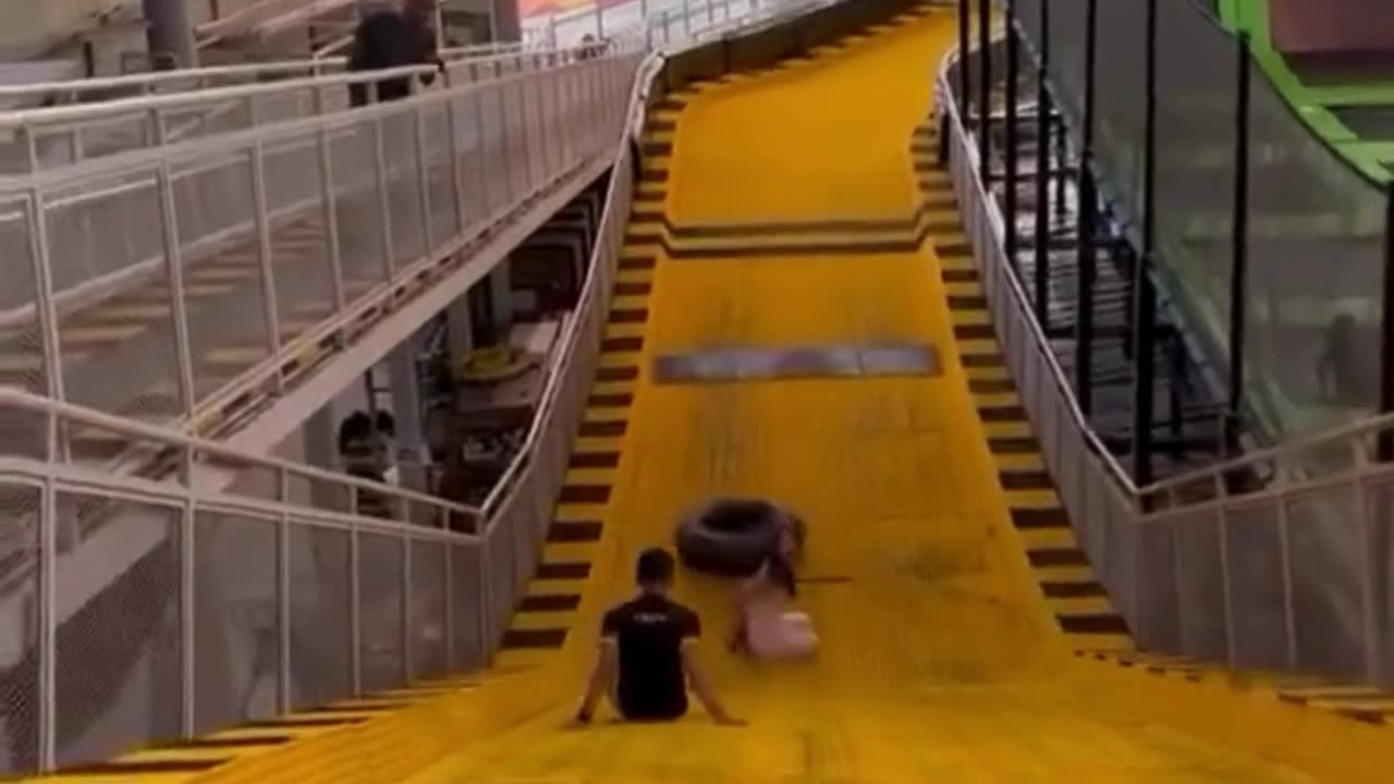 The end 😂😂😂 #shorts #fails #funny #laugh #viral #idiotsradar