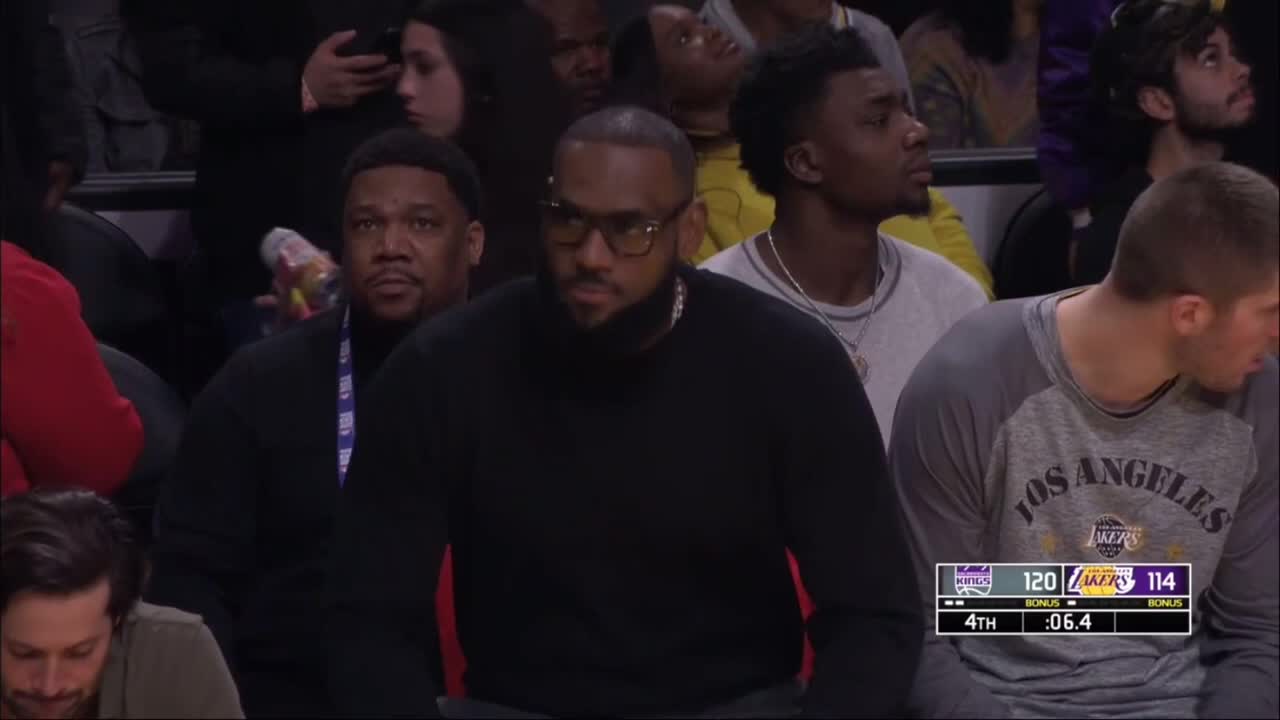 Lebron James happy inside that the Lakers lost as it proves he’s not the problem😂