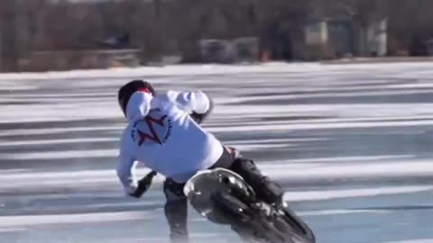 Ice Bikers