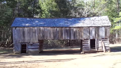 Cantilever Barn in Cades Cove