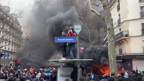 Day 10 of macron's Paris protest ban.