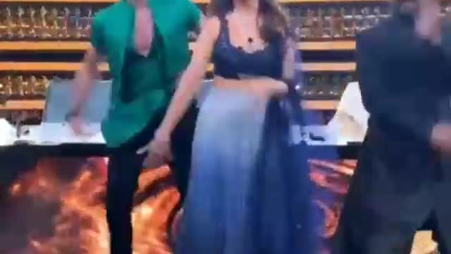 Madhuri Dixit Outstanding Dance