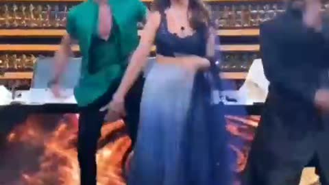 Madhuri Dixit Outstanding Dance