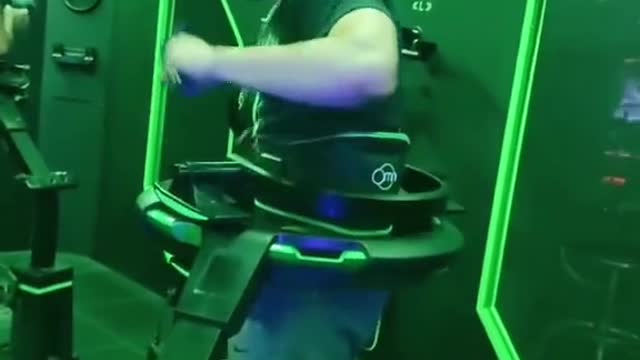 This VR game is WILD. 😂😂 (via @Angela) #VR #virtualreality #gaming #fyp #foryou #viral