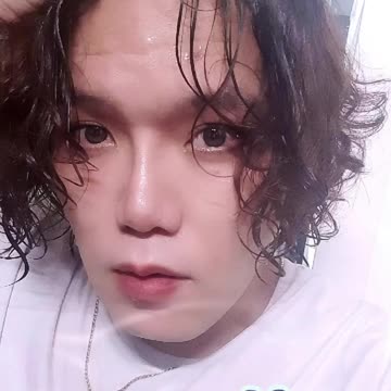 L Music: Tình Như Lá Bay Xa