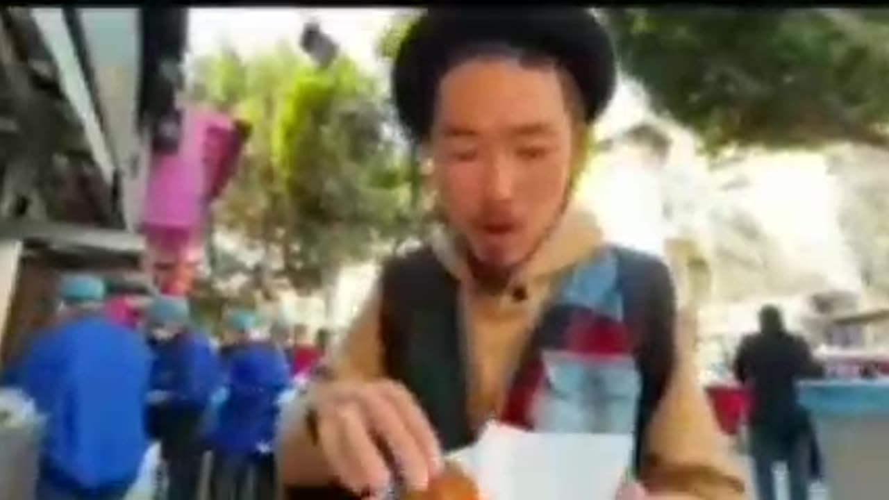 Man making tasty shawarma mix with tomato mint parsley and creamy sauce with fresh mango juice