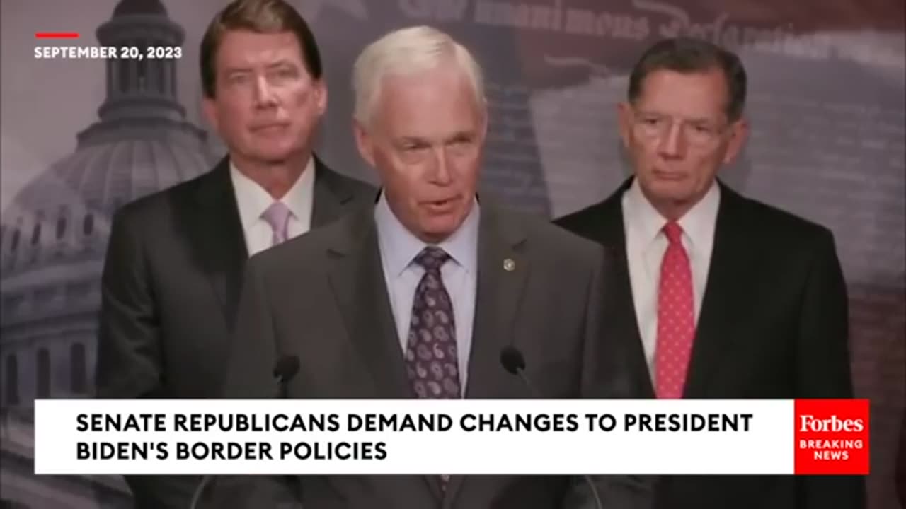 230920 Ron Johnson Shows The Most Horrific Photo Hes Seen Taken At The Border.mp4