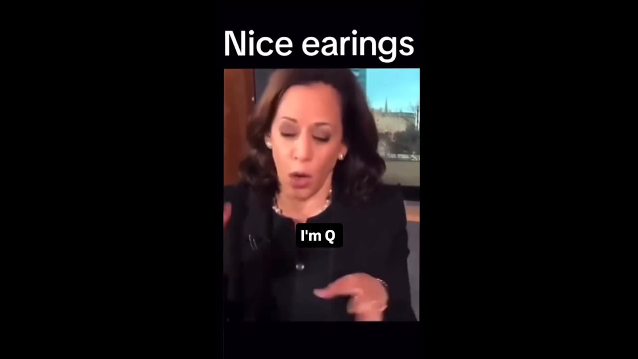 BUSTED! Kamala's Pearl Earrings Are Audio Earpieces After All!