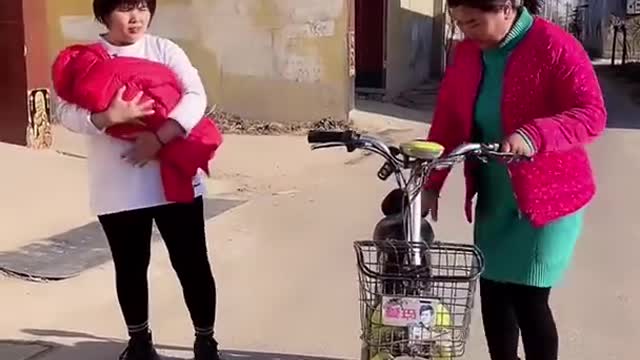 Funny Chinese prank