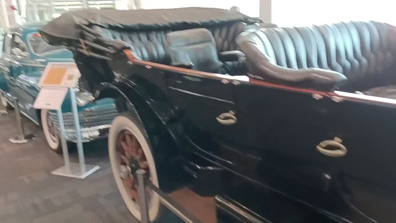 1914 Packard 2-38- 7 Passenger