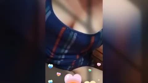 Desi Girl Show Boob Selfie