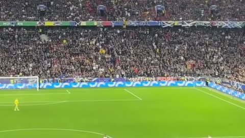 Portugal put foot in quarterfinals