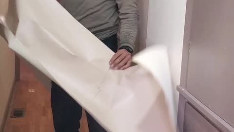 Satisfying peeling wallpaper part 2