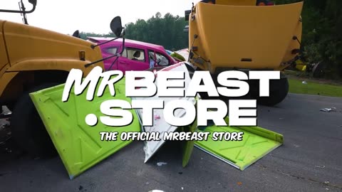 MrBeast Train V Giant Pit!!!!