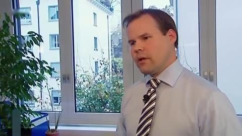 Geld Gier Und Grössenwahn - Die Schweiz Im Sog Der Finanzkrise