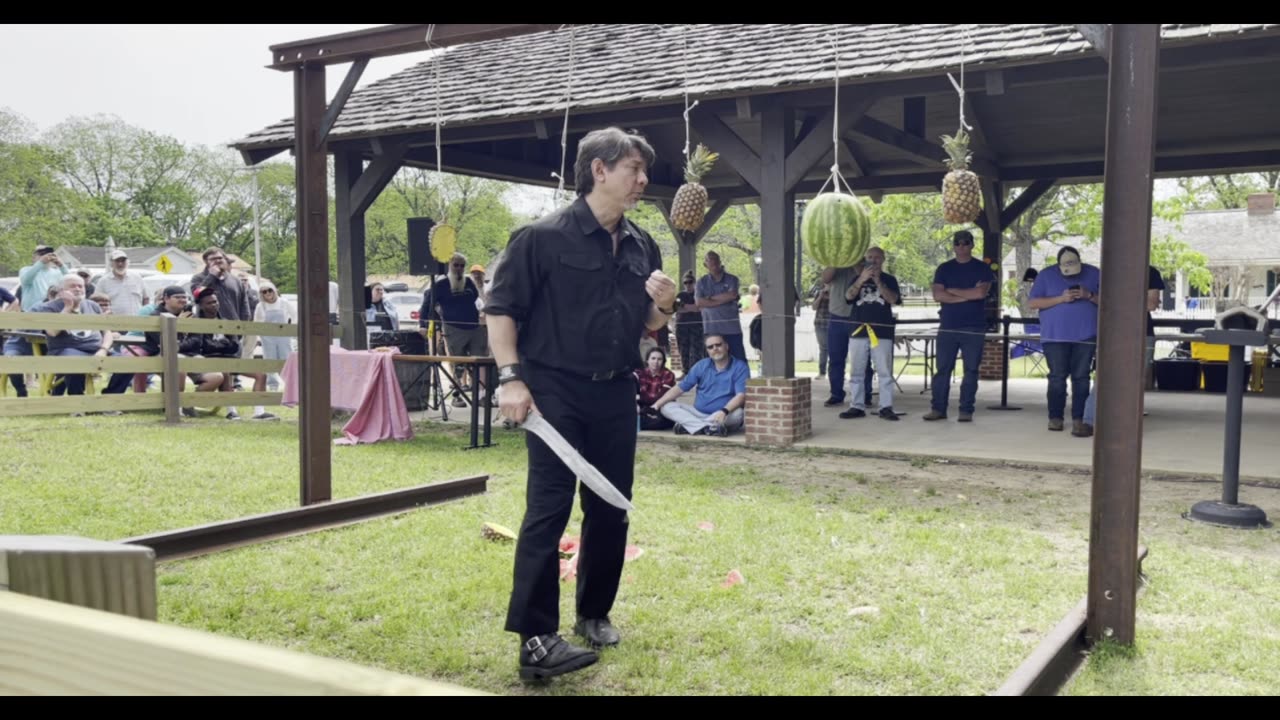 A Marcaida designed trainer is made into a live blade by FIF Ricardo Vilar and gets a cutting test