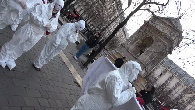 Les Masques Blancs Paris92 Suite En memoire des victimes de linjec. 10dec22