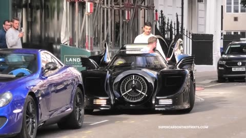 Arab Sheikh brought the Batman car with him to London 🤣