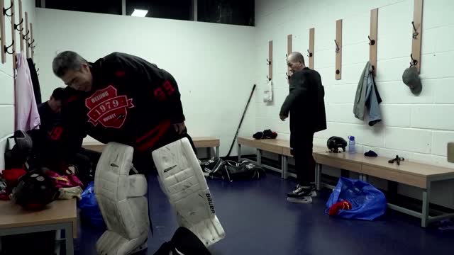 Chinese hockey veterans hopeful for Beijing Games