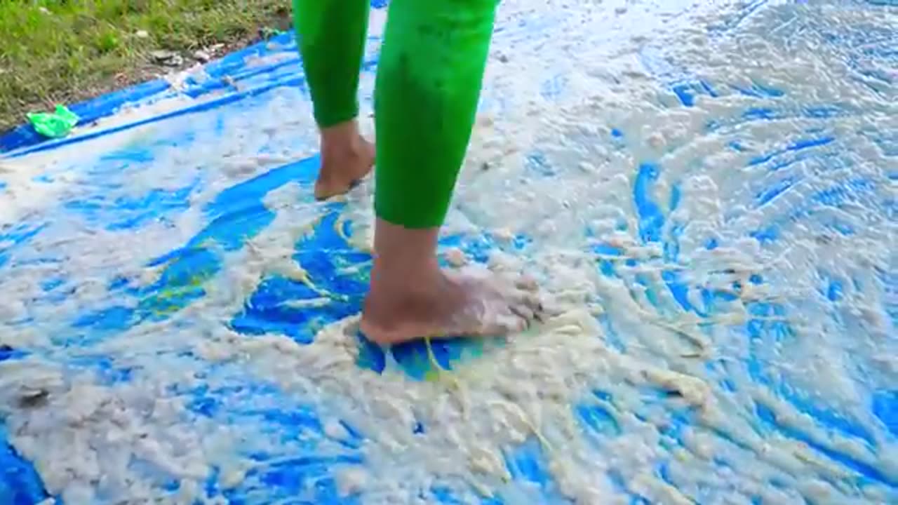 Must watch New spacial comedy video