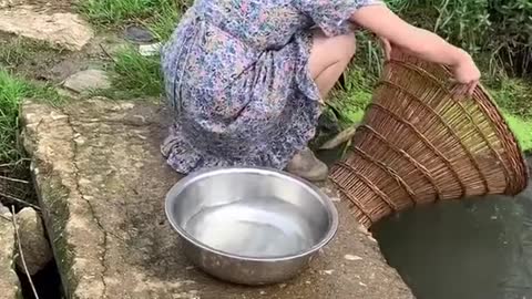 Amazing Children Fishing By Bamboo Trap