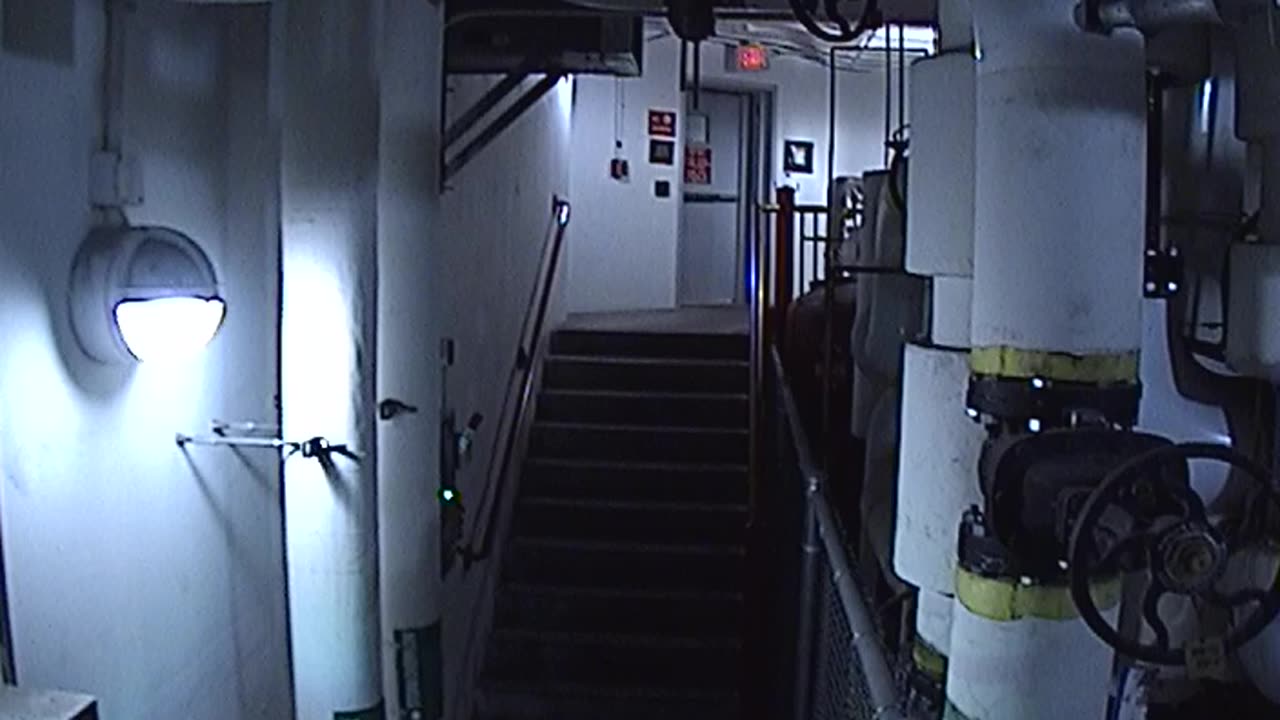 5172CHOBBASoutheastLobbyStair6_2021-01-06_01h20min00s863ms.mp4