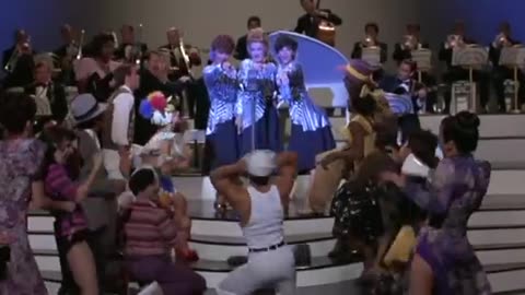 Olivia Newton-John & The Tubes - Dancin' (Xanadu film version 1980)